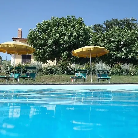 I Lapi Hotel *